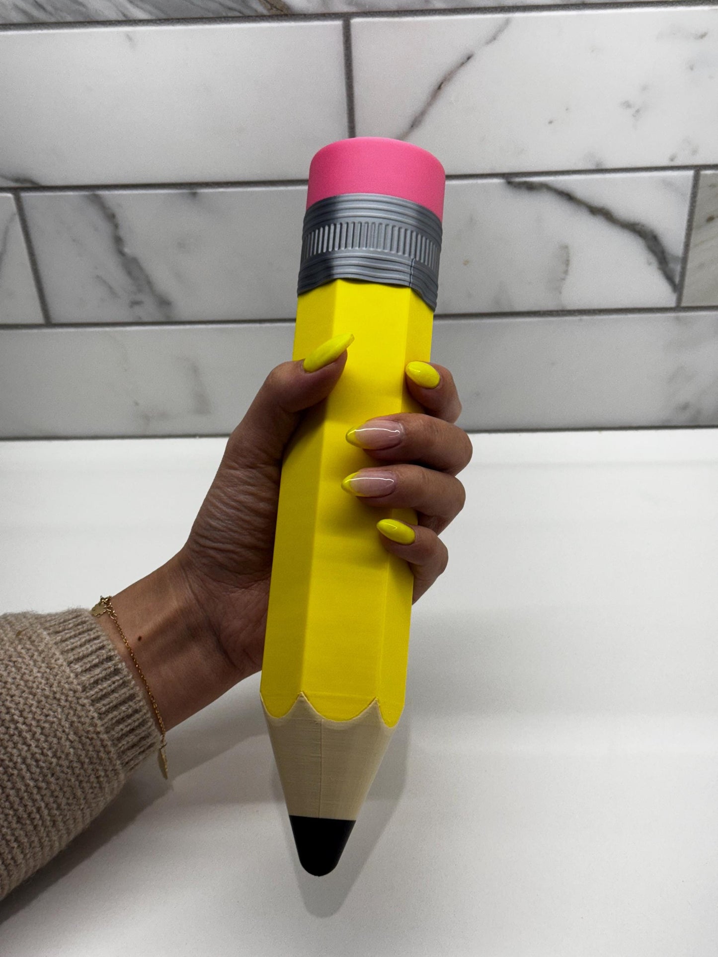 Giant Pencil Pencil Case - Fits 20+ Pencils, 30cm, Ideal for Kids' School Supplies & Teacher Gifts