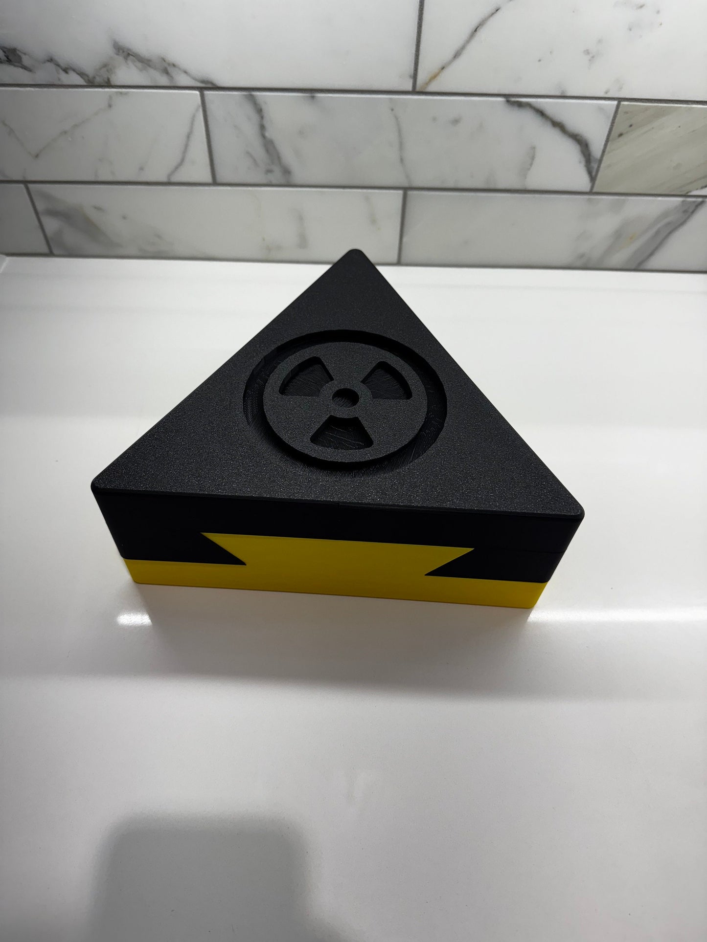 Impossible Dovetail Triangle Puzzle - 3D Printed Unique Brain Teaser, Gift for Puzzle Enthusiasts & Geometric Art Lovers