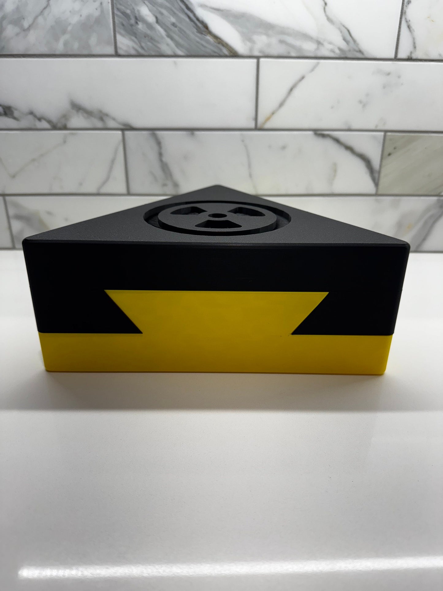 Impossible Dovetail Triangle Puzzle - 3D Printed Unique Brain Teaser, Gift for Puzzle Enthusiasts & Geometric Art Lovers