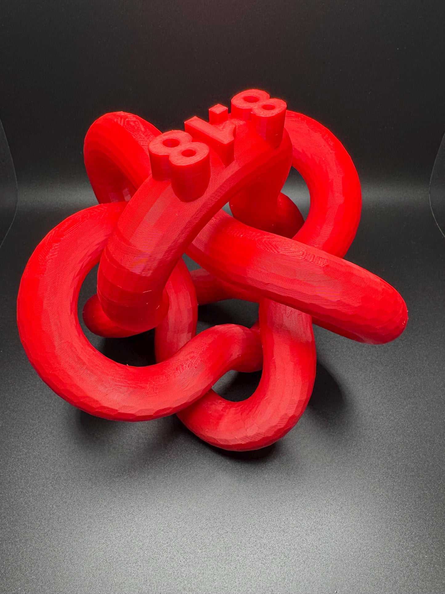 3D Printed 8-18 Knot Art Sculpture - Unique Gift for Home Decor, Modern Art, Desk Ornament, Handmade Decorative Piece