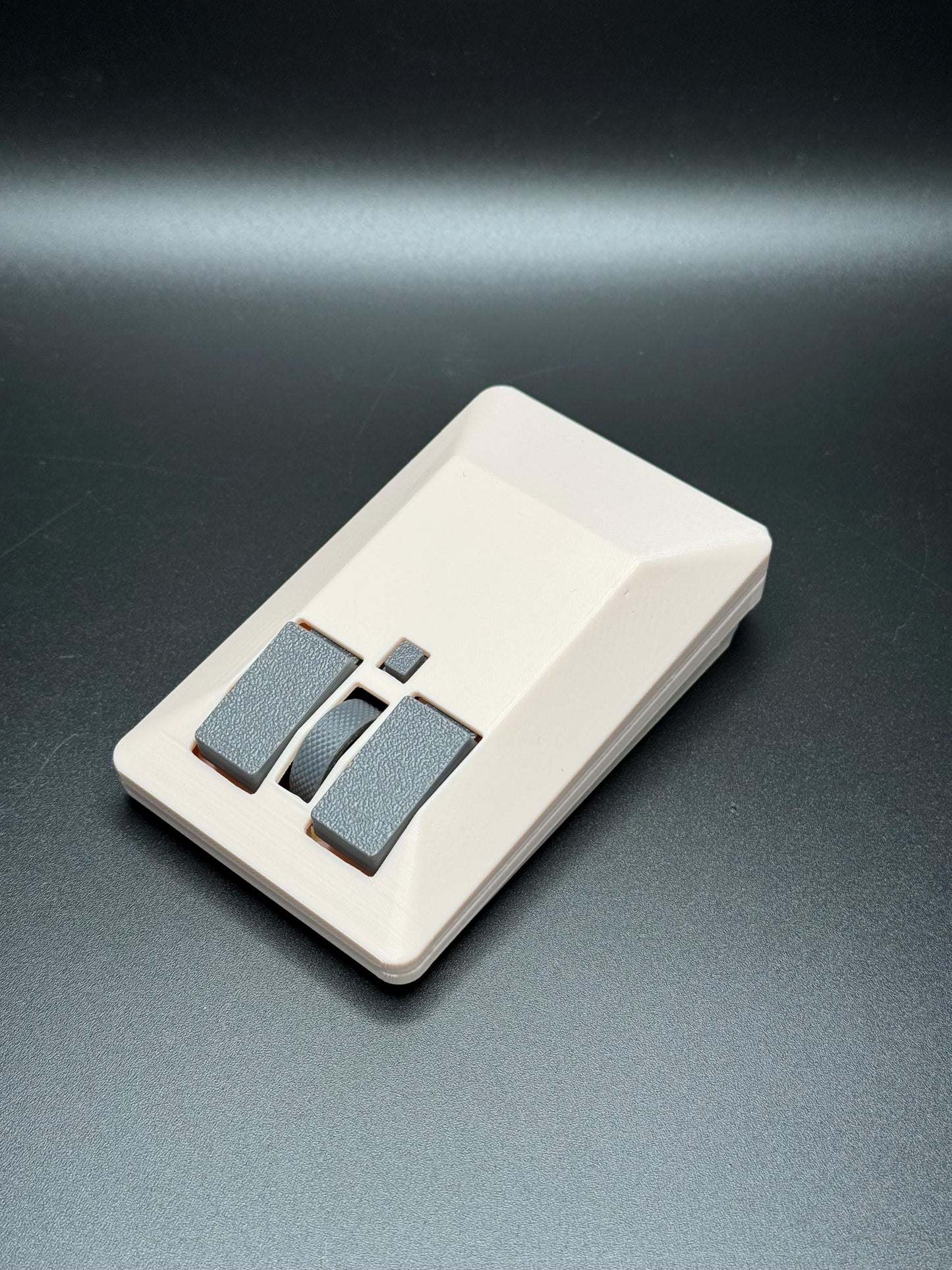 Handcrafter Artisan Retro Wireless Mouse - Atari & Amiga Style Plus Custom Colors Available - Perfect Gift for Vintage Gaming Fans