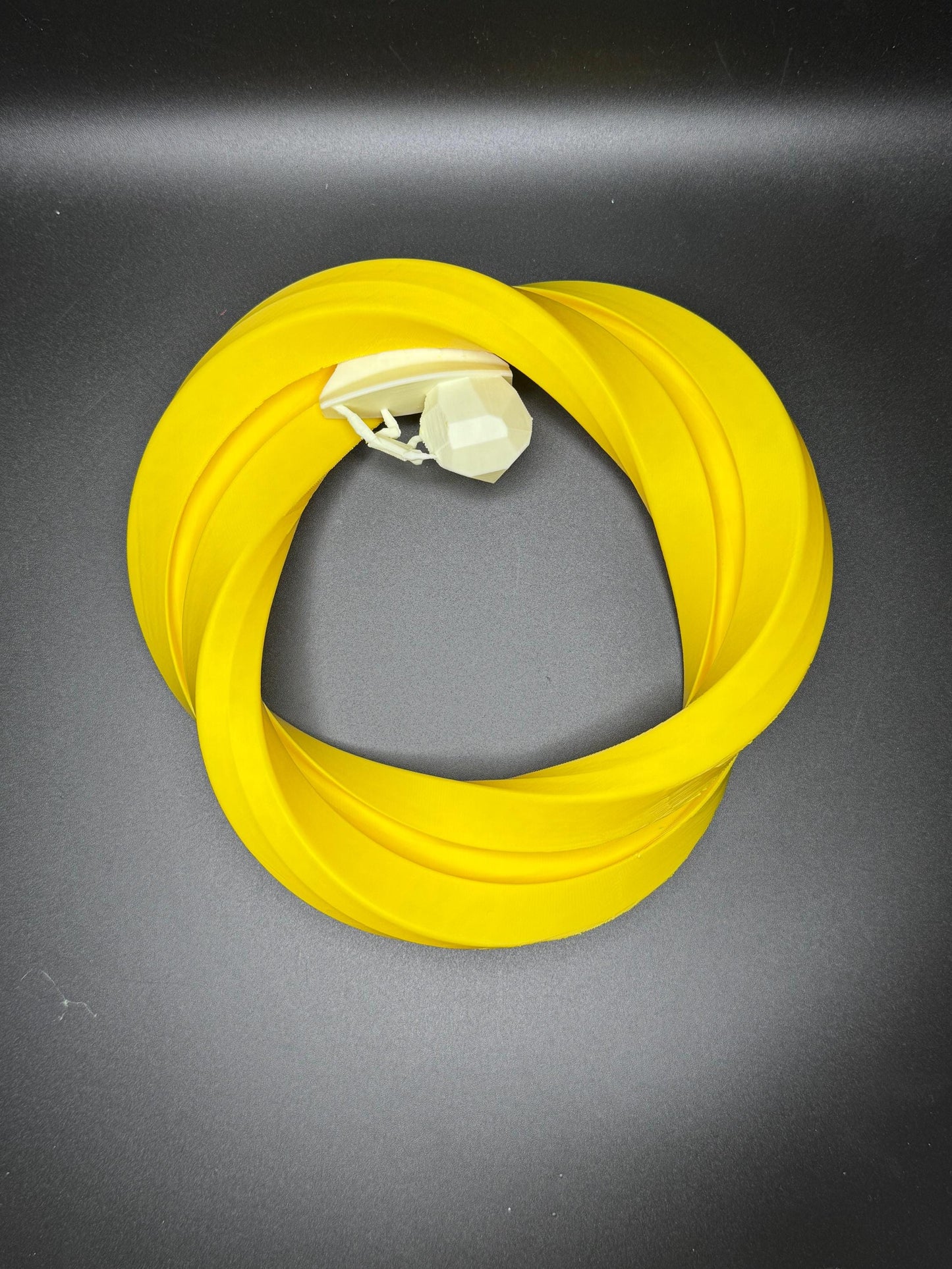 Sisyphos On Mobius Decor Ring - 3D Printed Stylish Accent for Bookshelves, Tables & Cabinets, Modern Home Decor