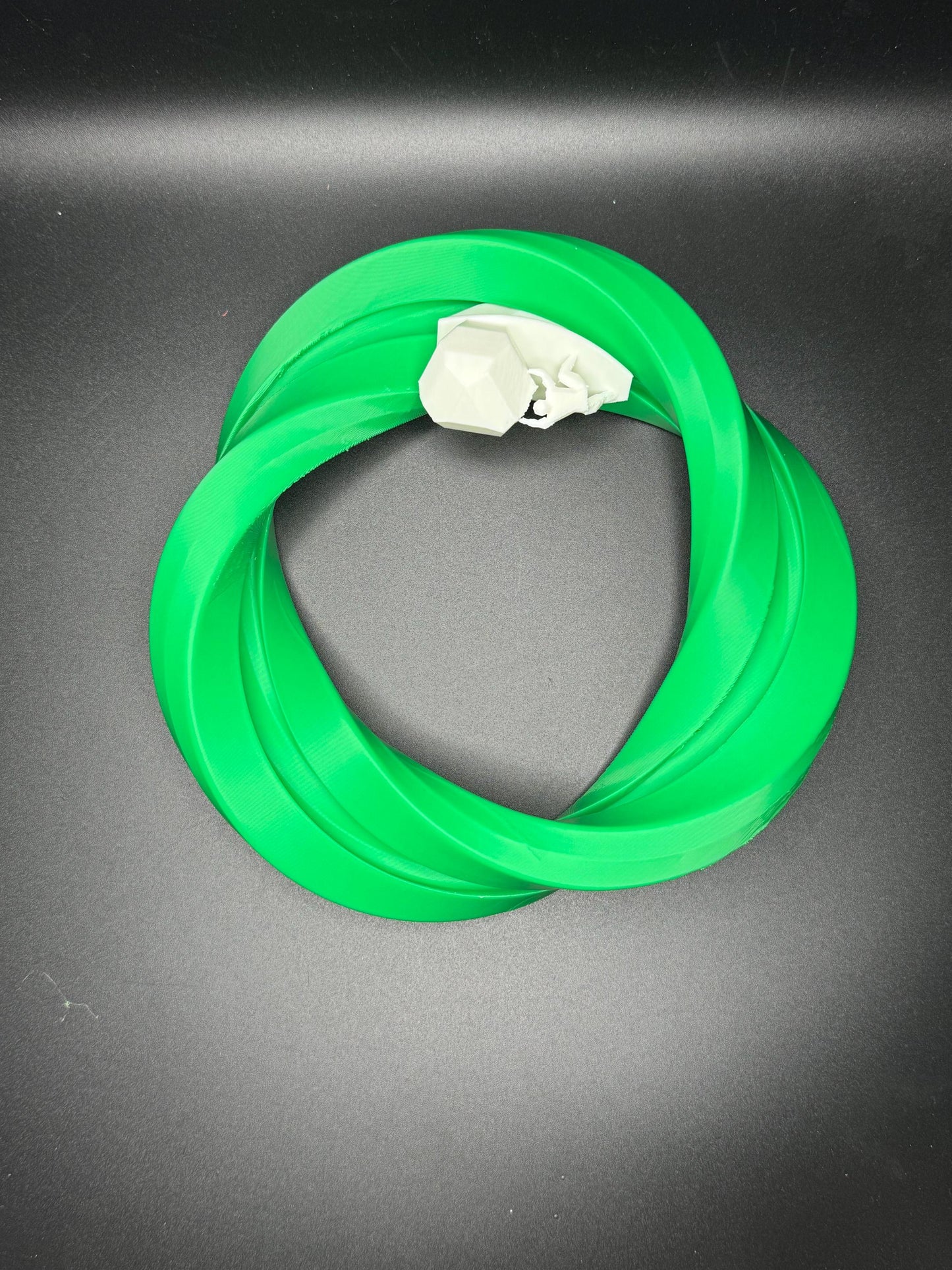 Sisyphos On Mobius Decor Ring - 3D Printed Stylish Accent for Bookshelves, Tables & Cabinets, Modern Home Decor