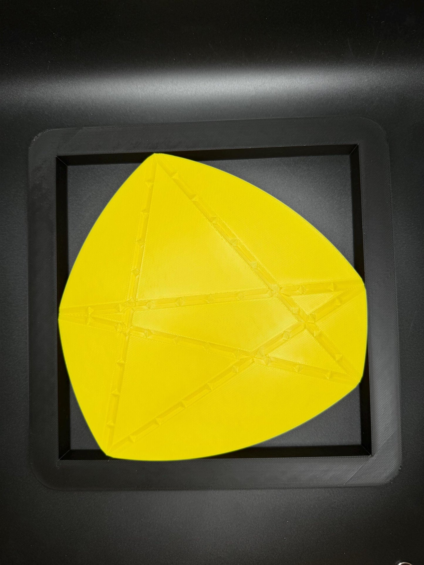 Curves of Constant Width - Engaging STEM Learning Tools for Teachers, Students & All Ages - 11 Piece Kit 24x24cm
