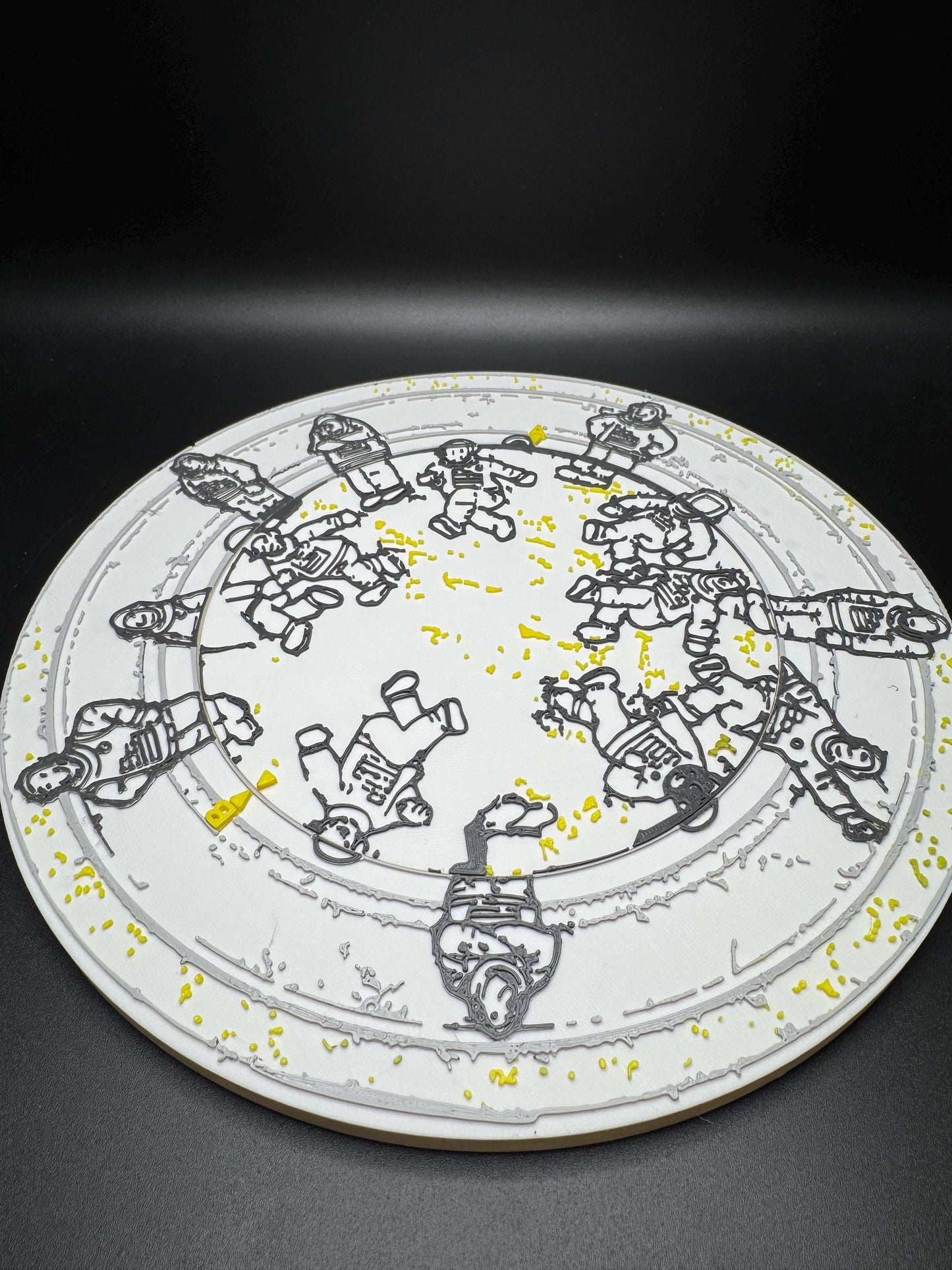 The Missing Astronaut Puzzle - Classic Optical Illusion, Unique Home Décor & Gift Idea, 14 or 15 Astronauts?