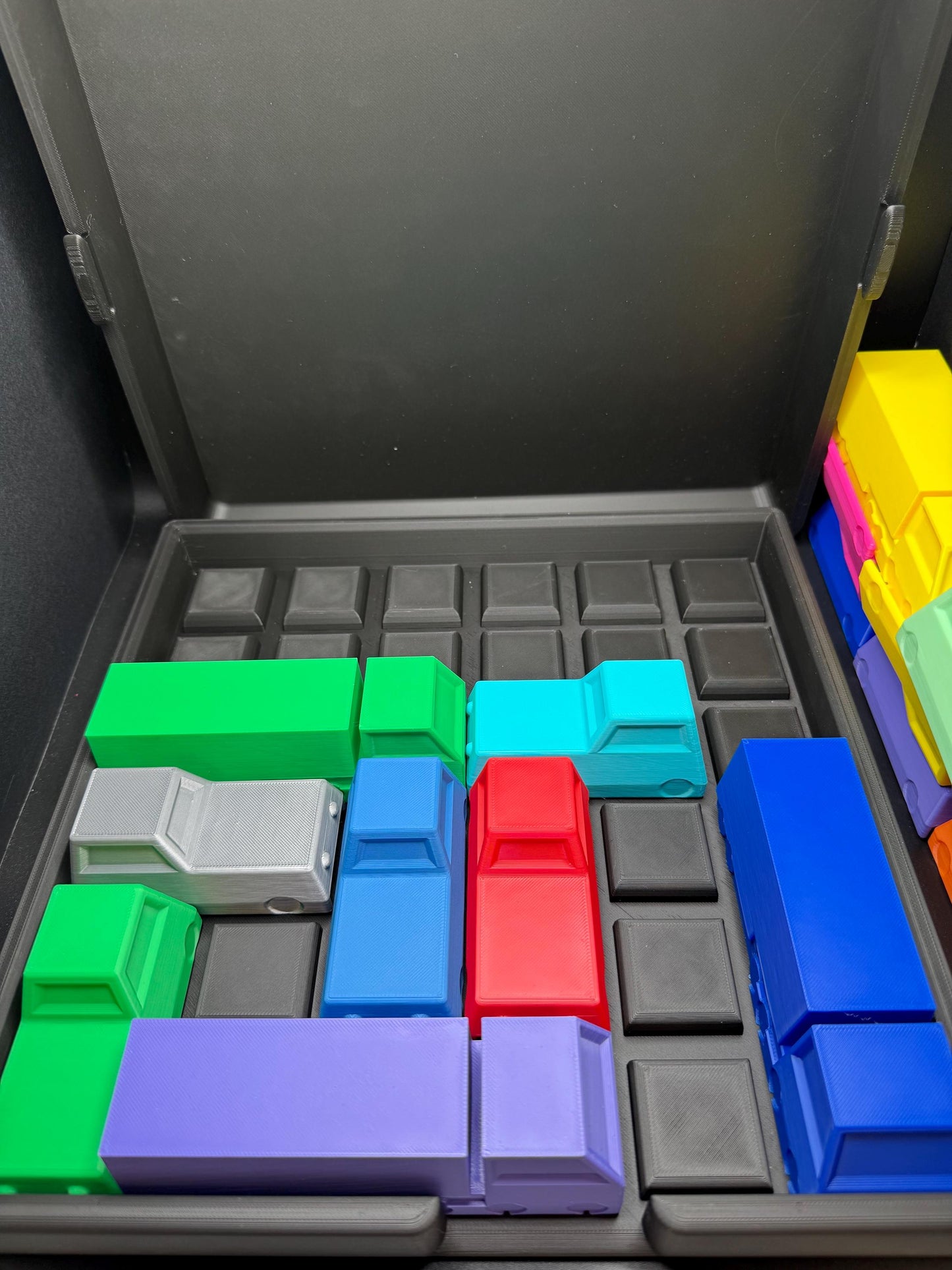 Escape the Gridlock! Rush Hour Challenge - Sliding Puzzle - Logic Game - 3D Printed Puzzle, Great Gift for Problem Solving Fun