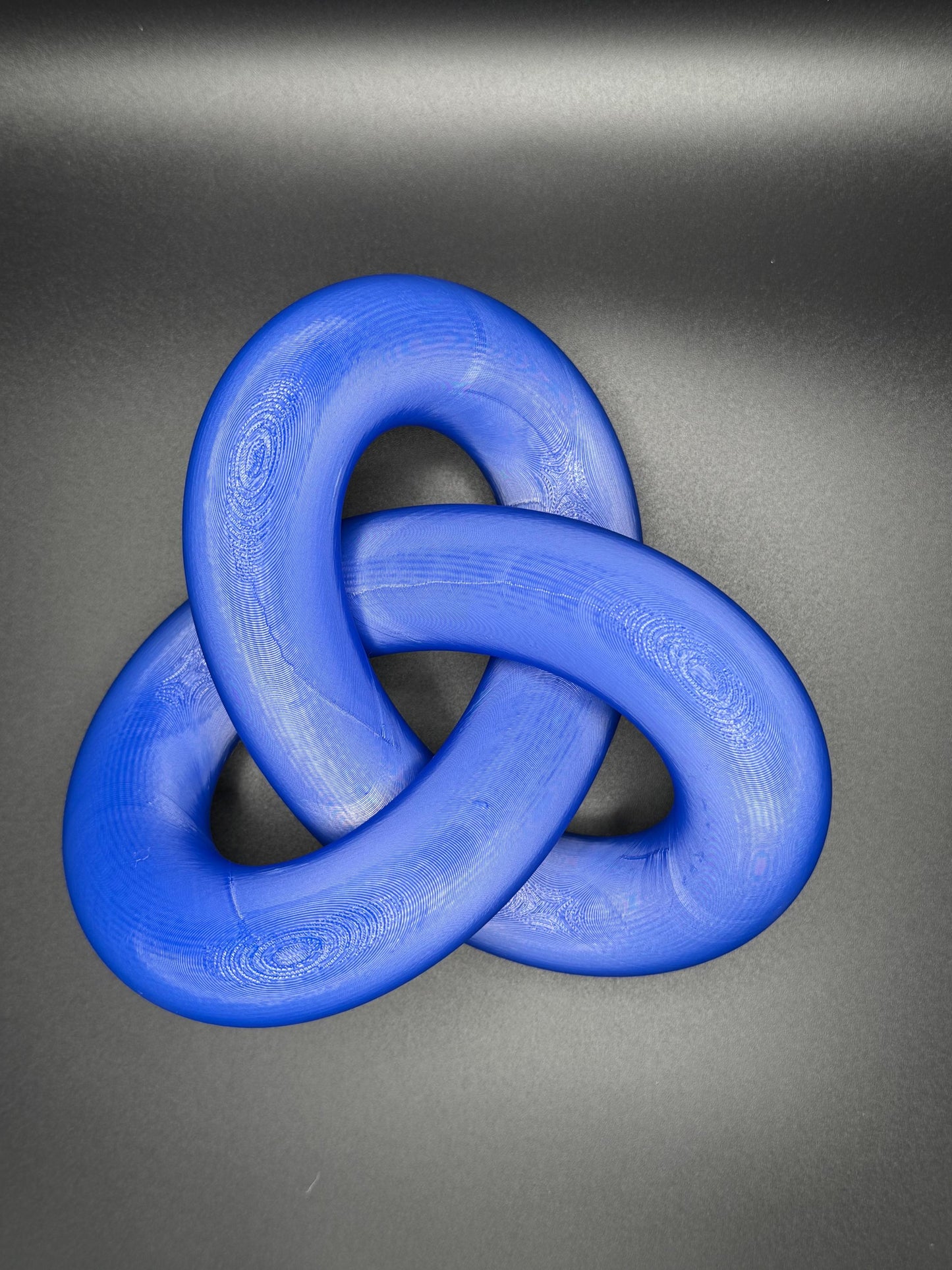 3D Printed Trefoil Knot - High Quality Gift for Teachers, Him or Her - Unique Decorative Art Piece