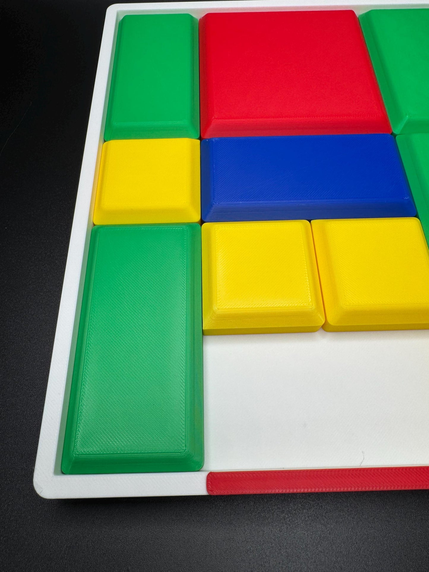 Klotski Sliding Puzzle - Large 3D Printed Puzzle, Interactive Sliding Piece Challenge, Get the Red Square Out, Mind Teasing Fun