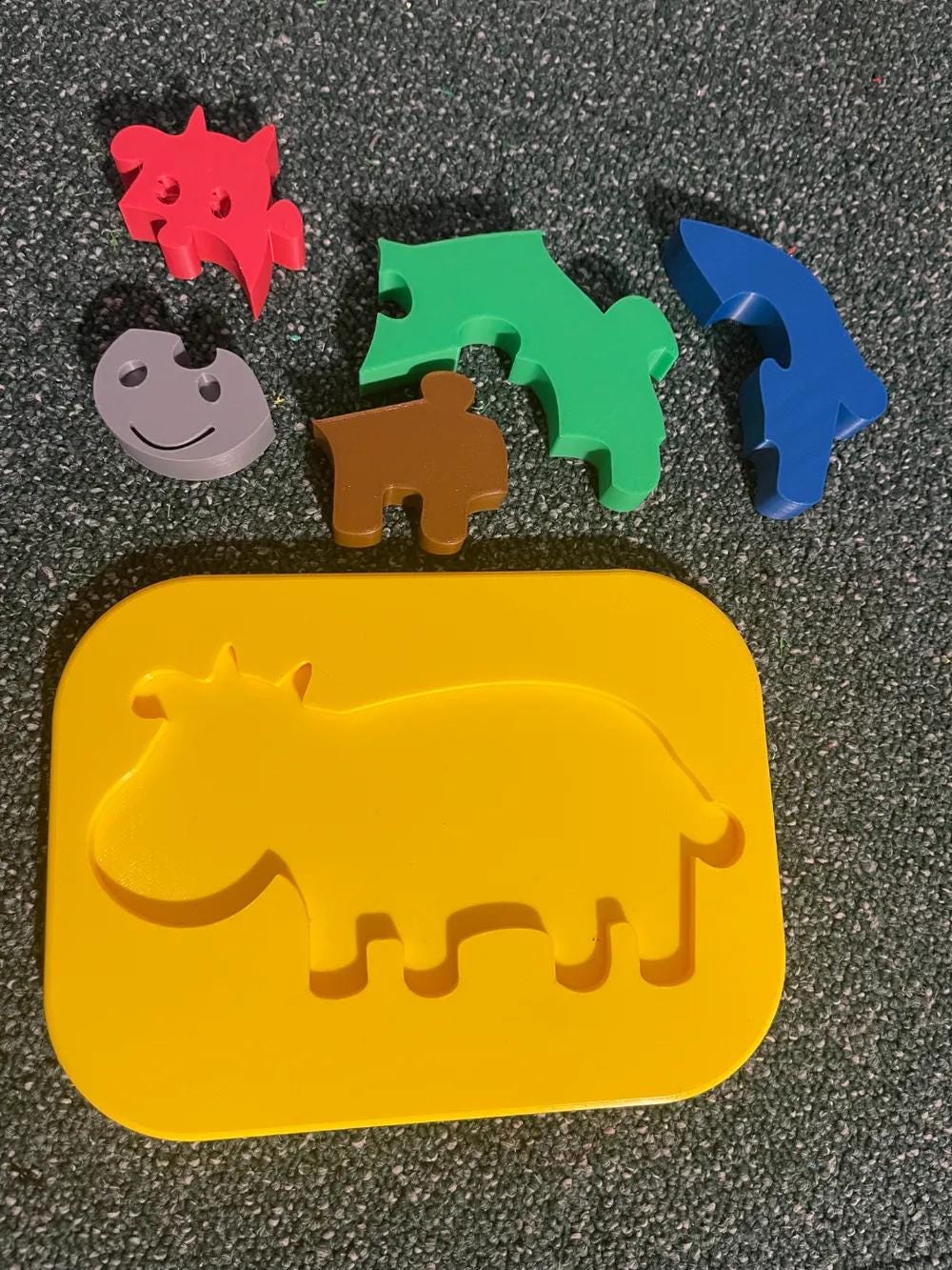 Cow Shape Puzzle for Kids - Motor Skills Development and Shape Orientation - Fun & Decorative Insertion Puzzle - 3D Printed