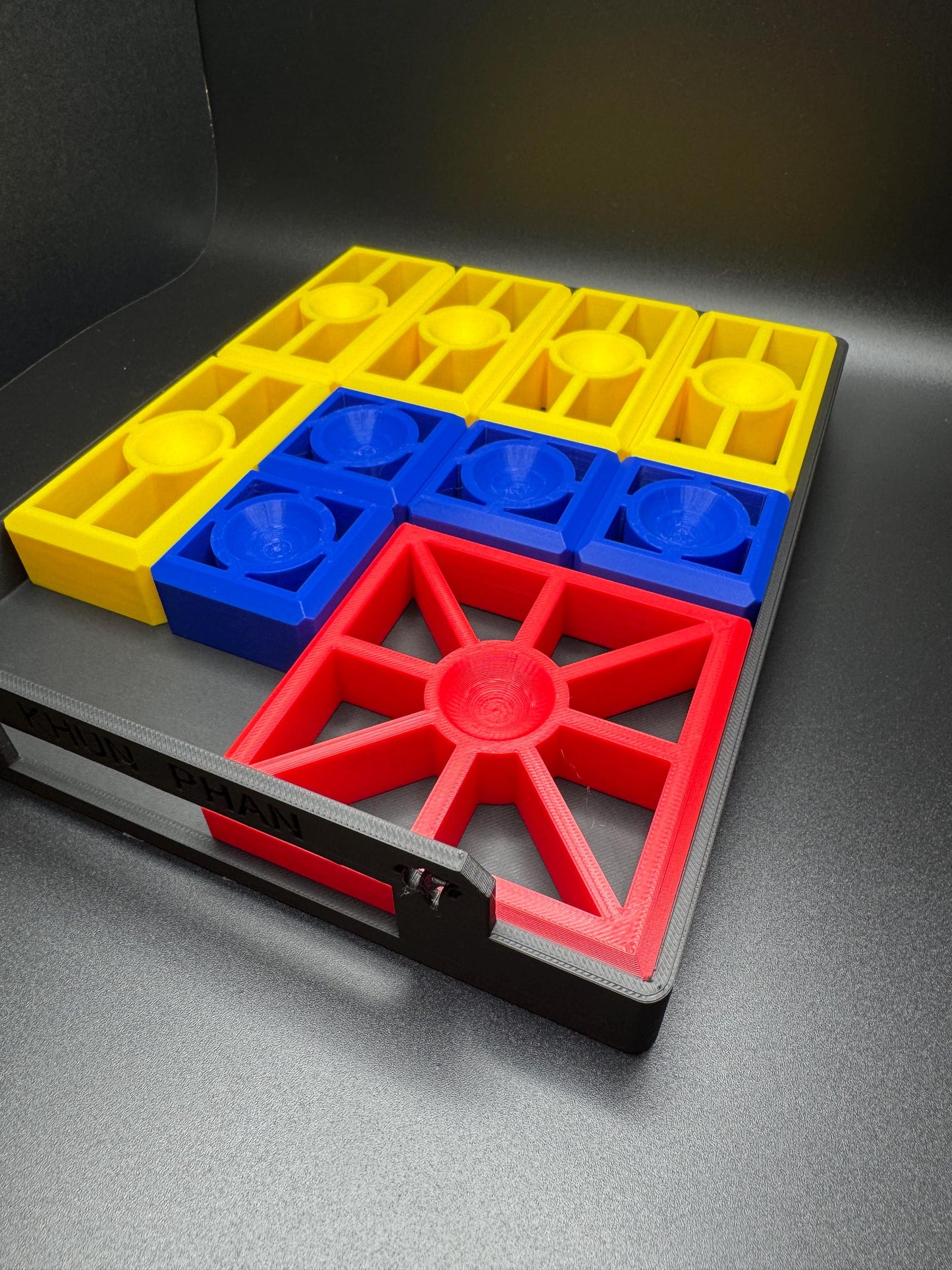 Khun Phan Game - Large 3D Printed Puzzle, Interactive Sliding Piece Challenge, Get the Red Square Out, Mind Teasing Fun