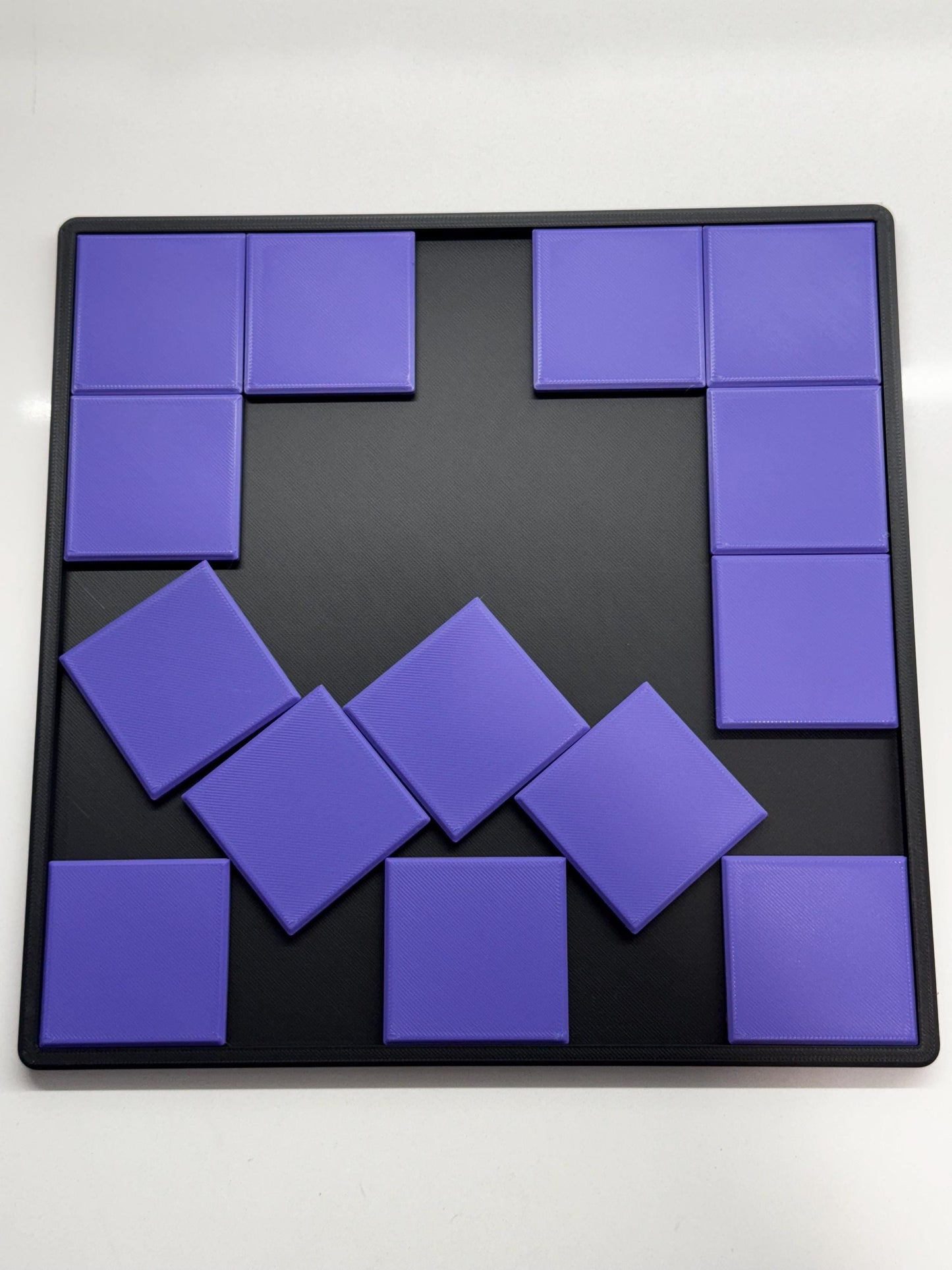 17 Squares Puzzle - 3D Printed Puzzle Brain Teaser: Fit 17 Squares into Square Base Challenge - Unique Mind Game Gift - Large Size 23x23 cm