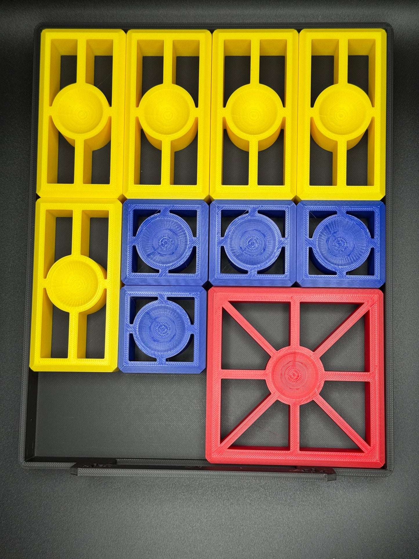 Khun Phan Game - Large 3D Printed Puzzle, Interactive Sliding Piece Challenge, Get the Red Square Out, Mind Teasing Fun