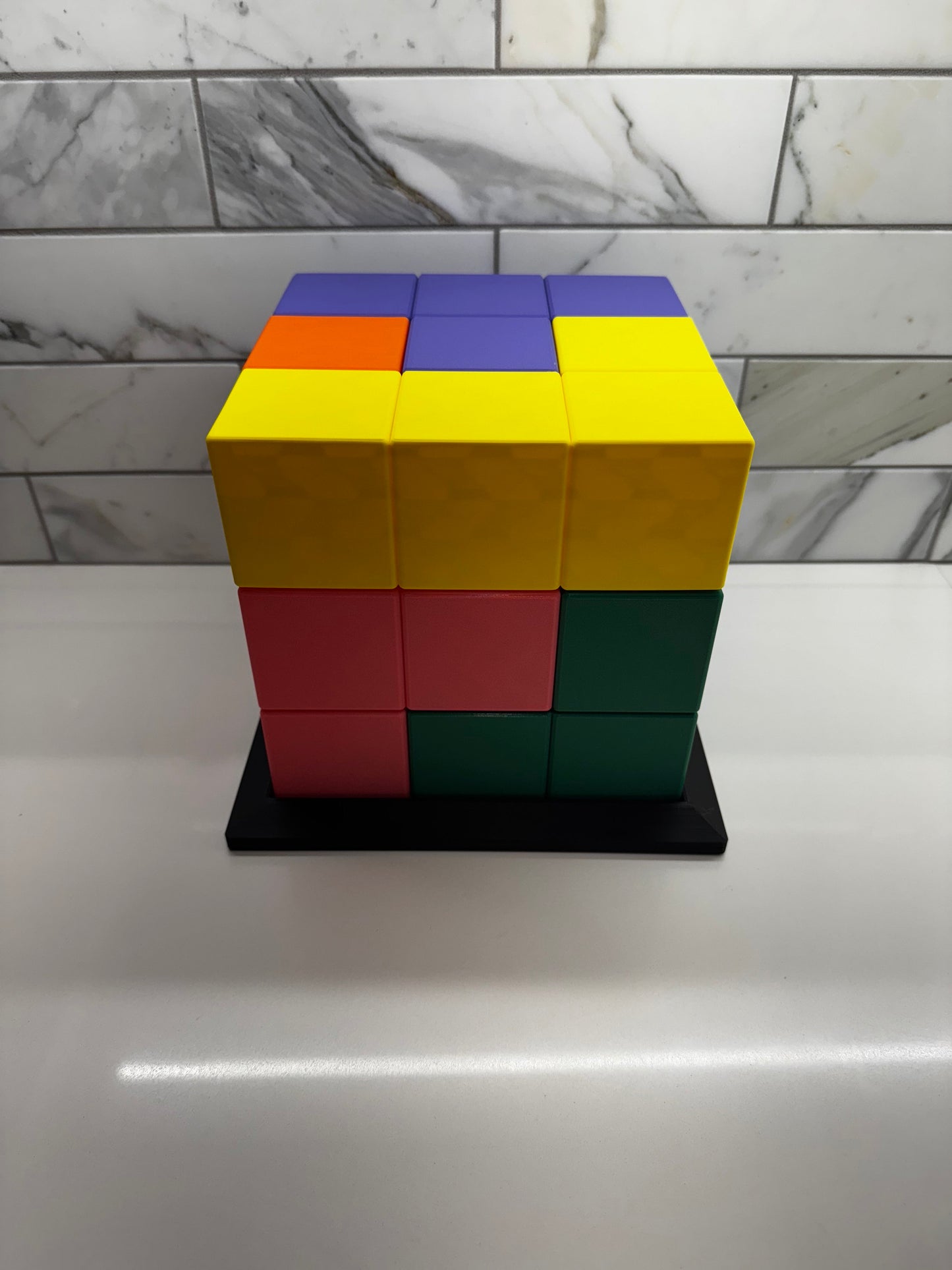 Soma Cube Puzzle - 7 Piece 3D Printed Brain Teaser with Display Base - Retro Game by Piet Hein - 240 Solutions