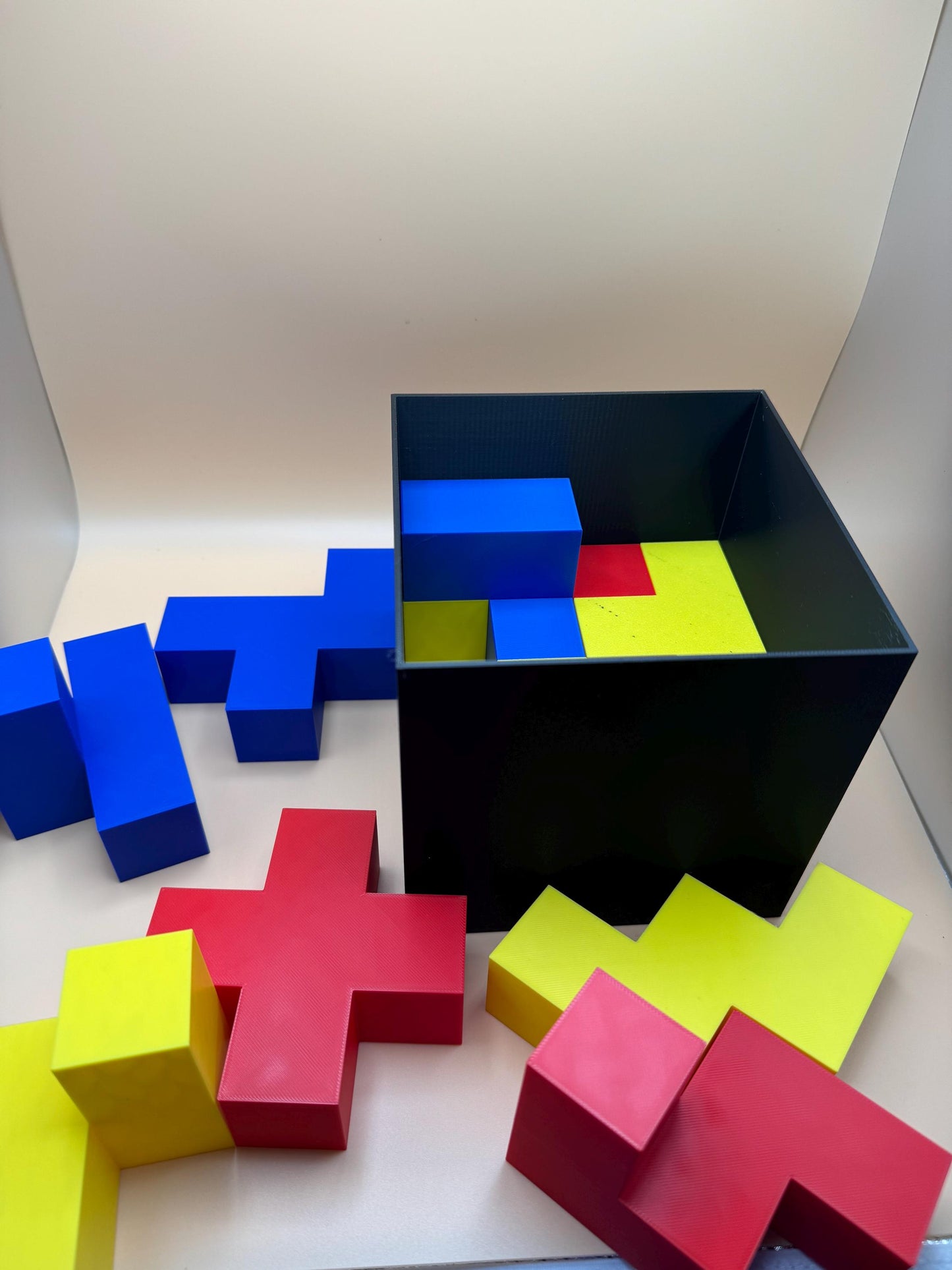 Bedlam Cube Puzzle - 12 Pentacubes in 3 Sizes: Perfect for Teachers & Kids, Fun Educational Game for All Ages