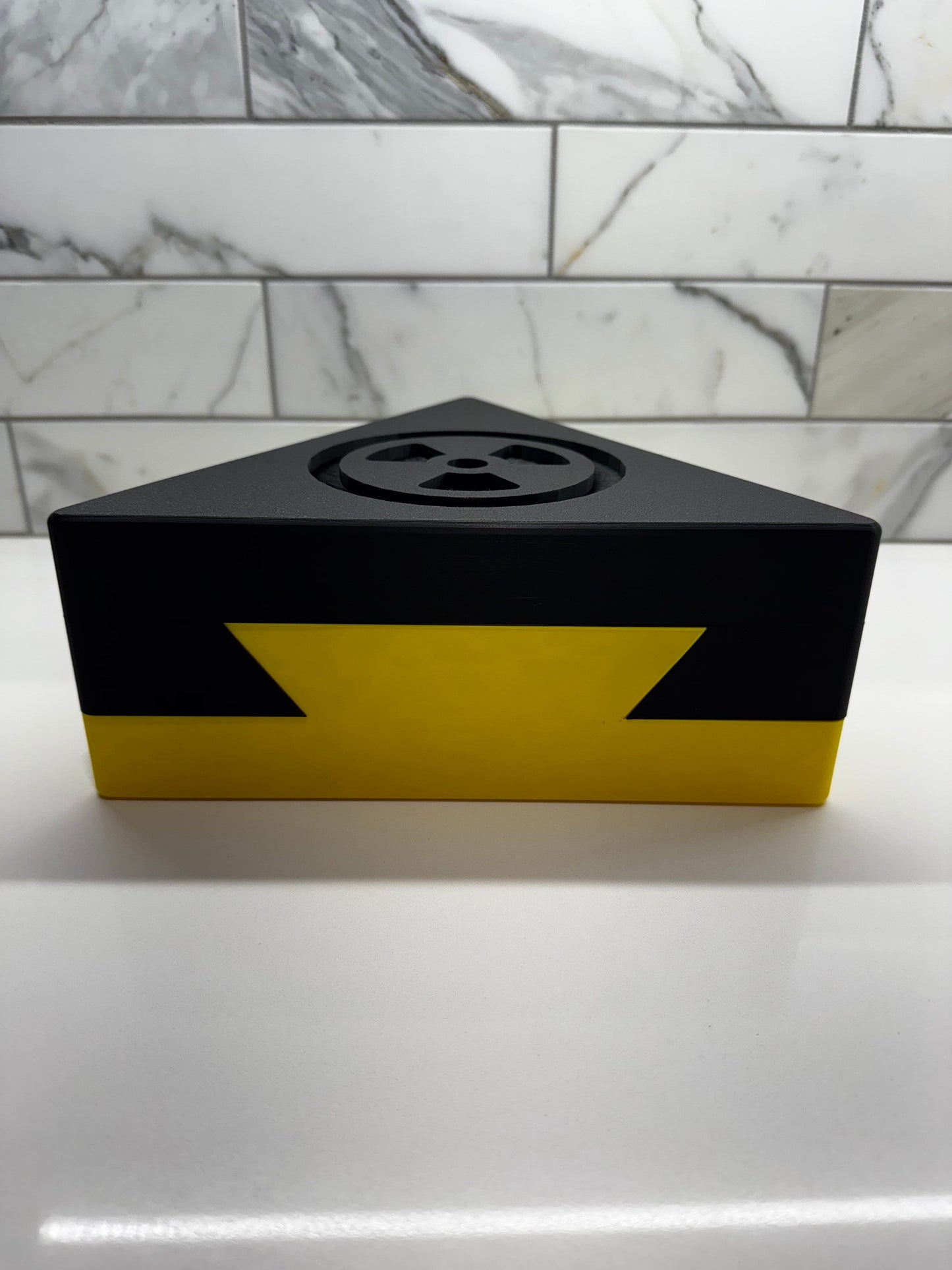 Impossible Dovetail Triangle Puzzle - 3D Printed Unique Brain Teaser, Gift for Puzzle Enthusiasts & Geometric Art Lovers