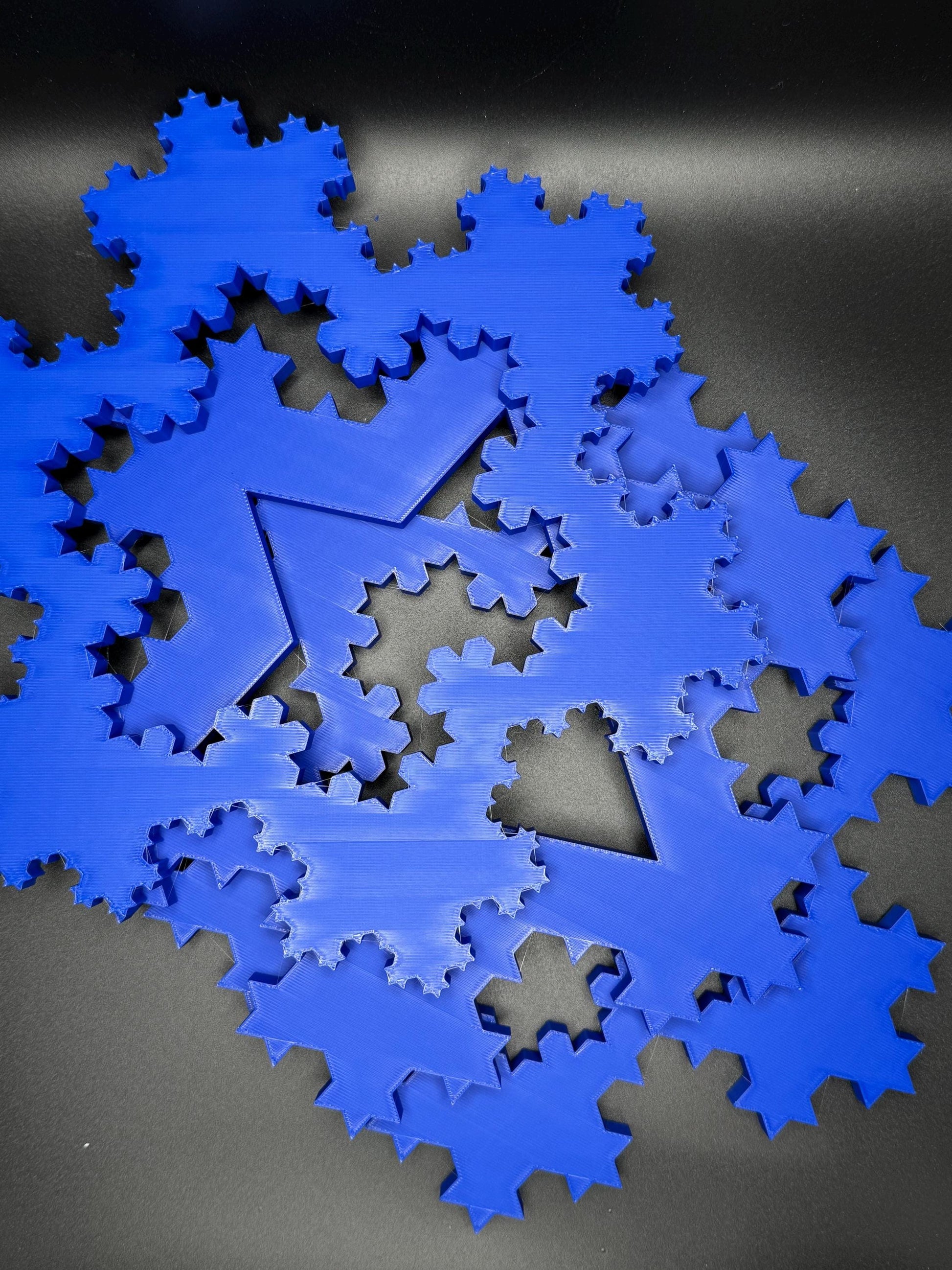 Koch Snowflakes - Fractal Curve Model, 3D Print Desk Art and Learning Tool Gift for Students & Teachers, High Quality Decor