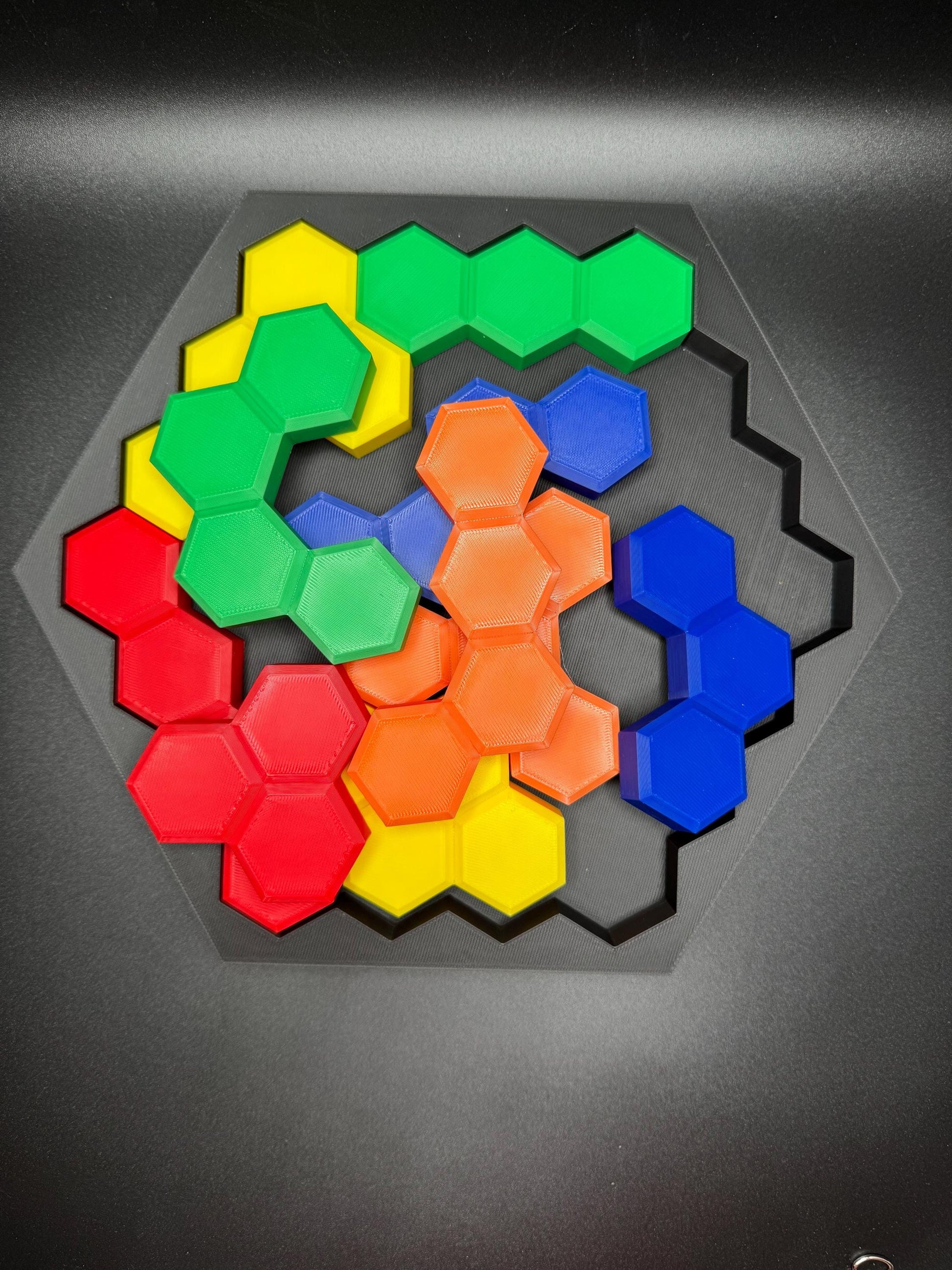 Bee Honeycomb Puzzle - Difficult 3D Printed Puzzle, Brain Teaser for All Ages, 10 Unique Pieces & Hexagon Base - Large 240x210mm Game