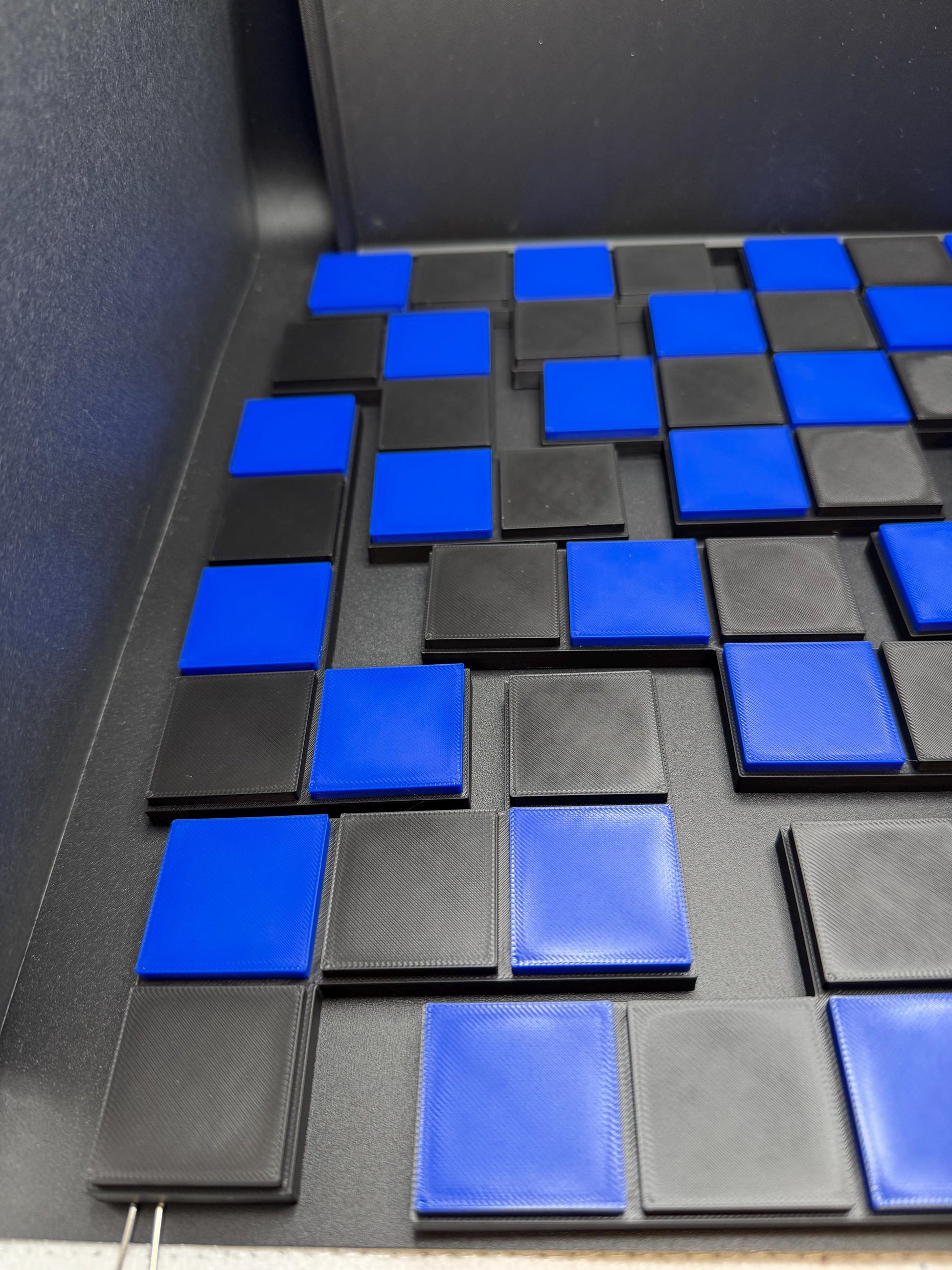 Checkerboard Puzzle 12 Pieces - Modern 3D Printed Classic 1920s Brain Teaser & Family Game Gift