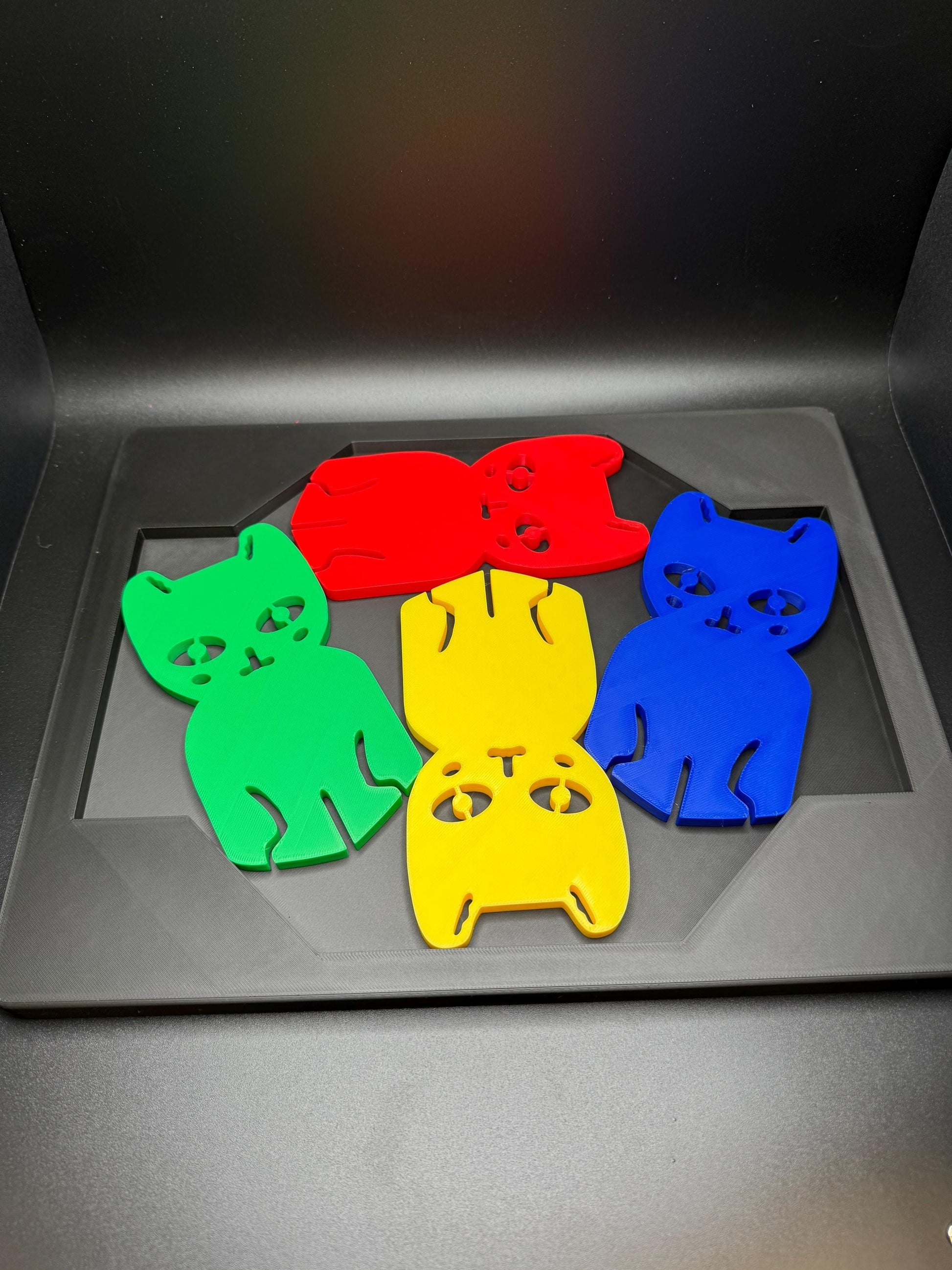 Fit the Four Cats Puzzle Game: Fit All 4 Cats in Frame Challenge, Fun & Unique Brain Teaser Gift