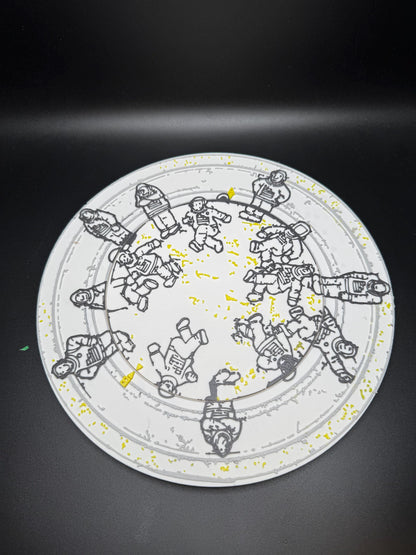 The Missing Astronaut Puzzle - Classic Optical Illusion, Unique Home Décor & Gift Idea, 14 or 15 Astronauts?