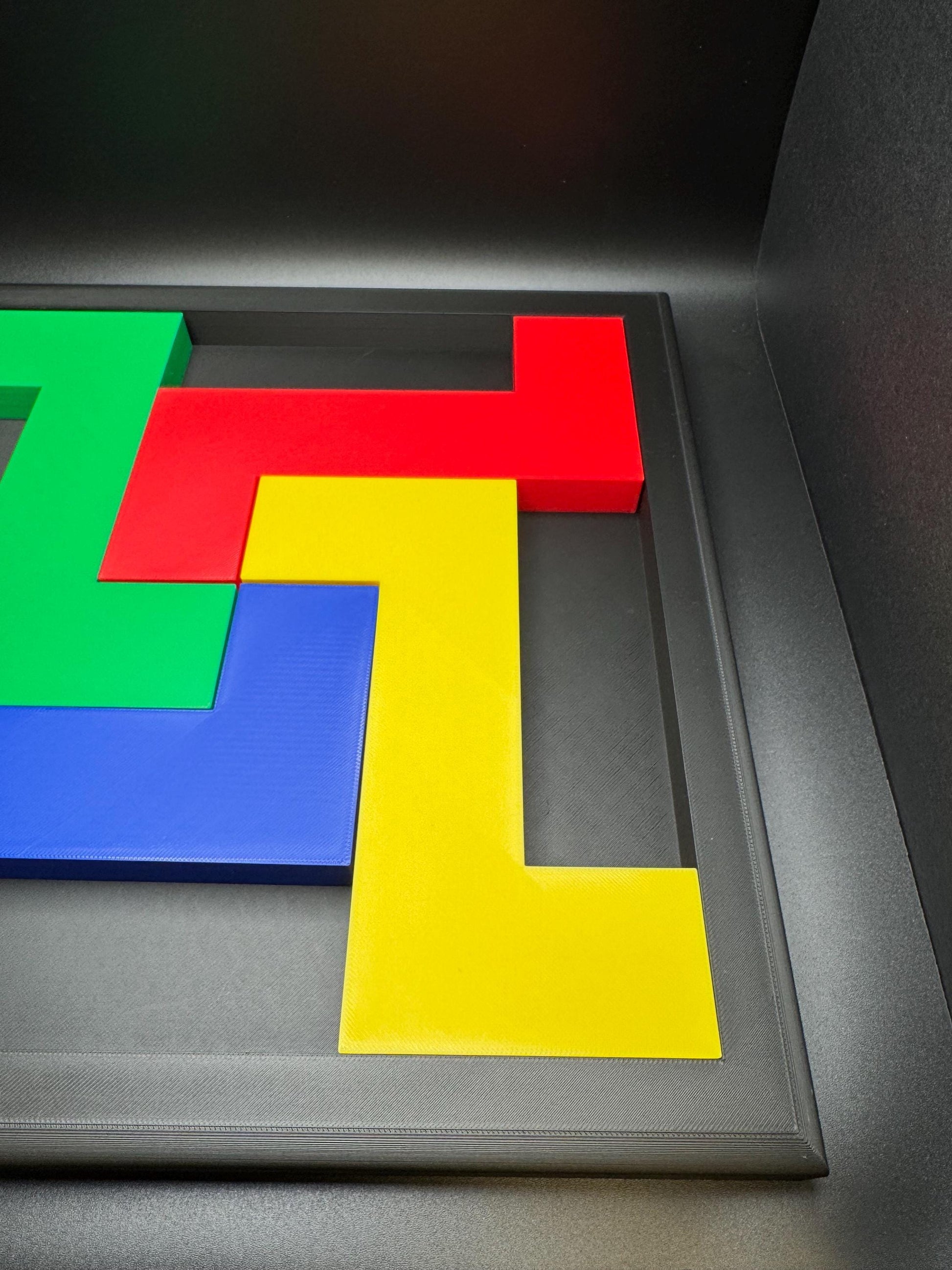 Fit 4 S in a Square Puzzle - Brain Game for Intelligence Challenges | 4 S-Shaped Elements and Square Piece | Fun & Engaging Mind Challenge
