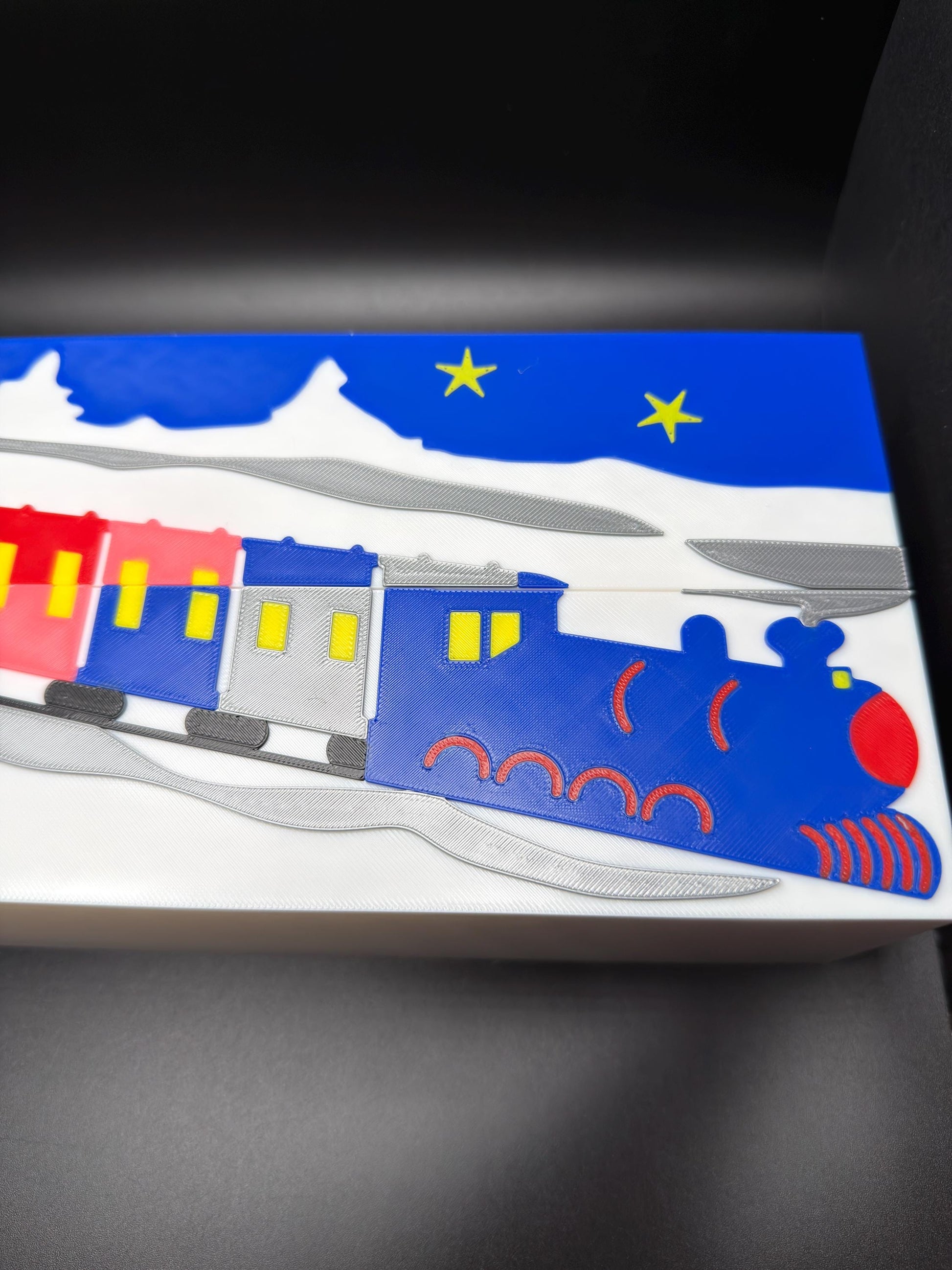 Vanishing Train Car Puzzle | Optical Illusion Dissection Puzzle | 3D Printed Retro Brain Teaser | Do You See 7 or 8 Cars?