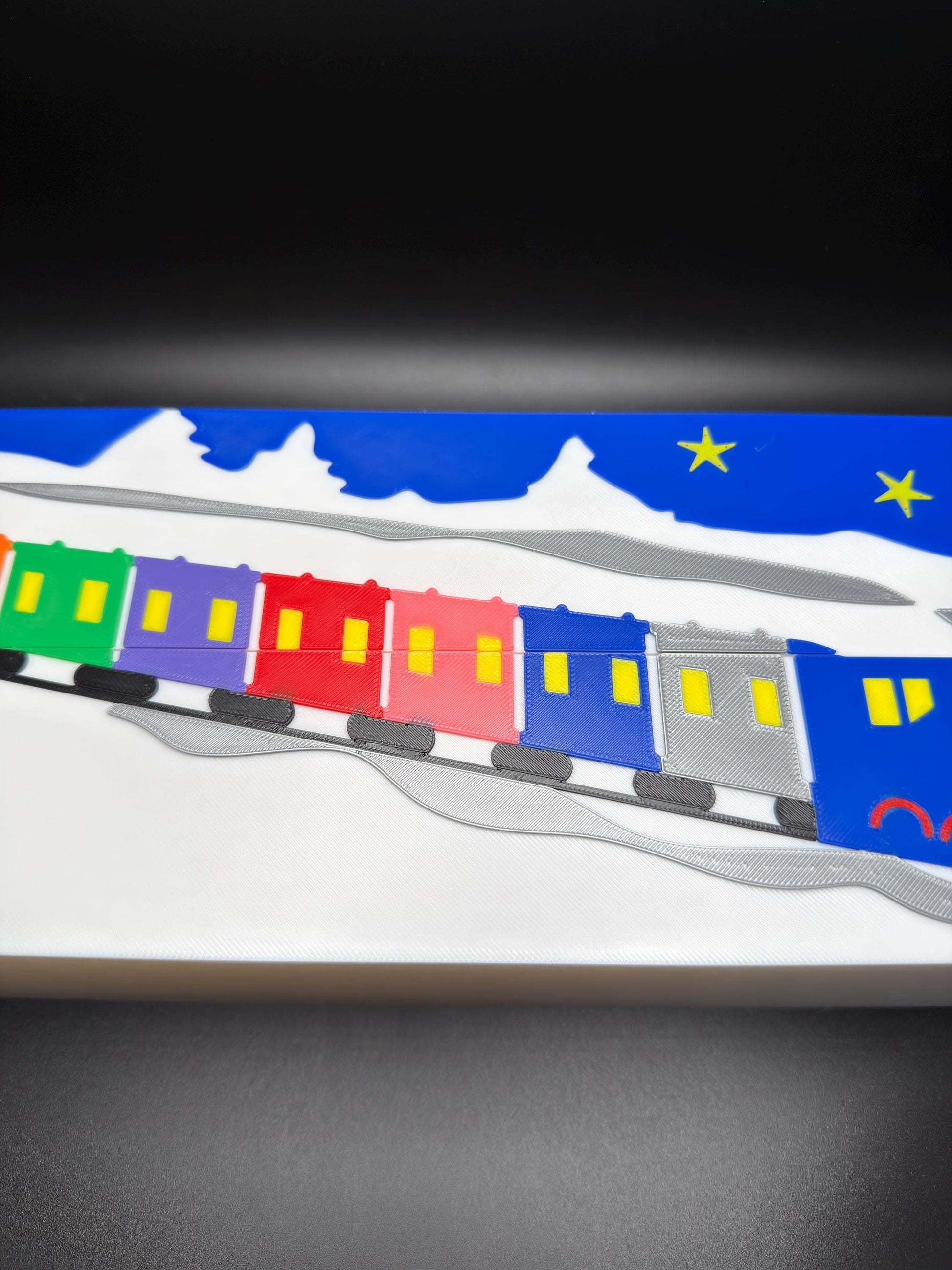 Vanishing Train Car Puzzle | Optical Illusion Dissection Puzzle | 3D Printed Retro Brain Teaser | Do You See 7 or 8 Cars?