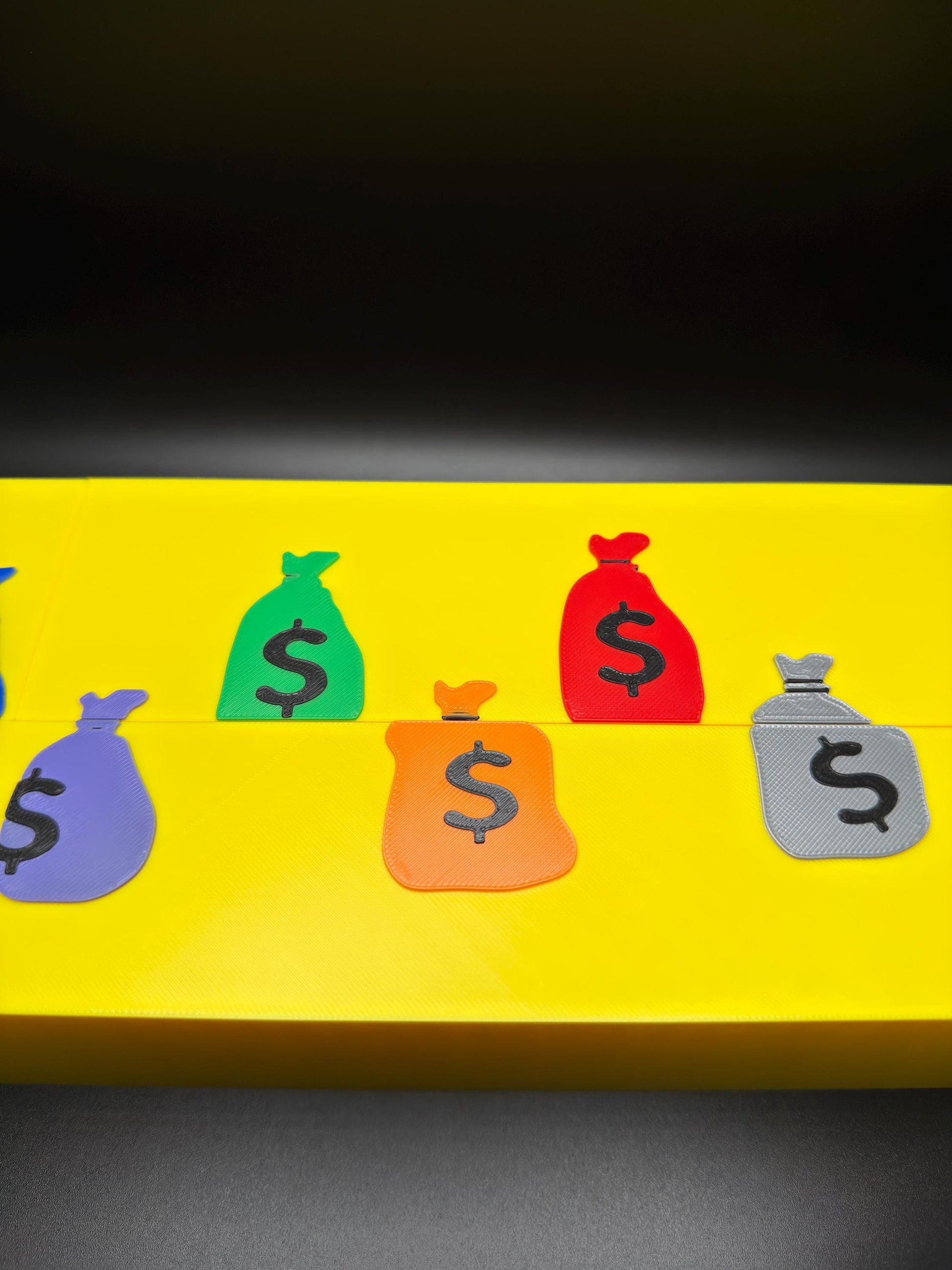 Vanishing Money Bag Puzzle | Optical Illusion Dissection Puzzle | 3D Printed Brain Teaser | Do You See 7, 8, or 9 Bags?