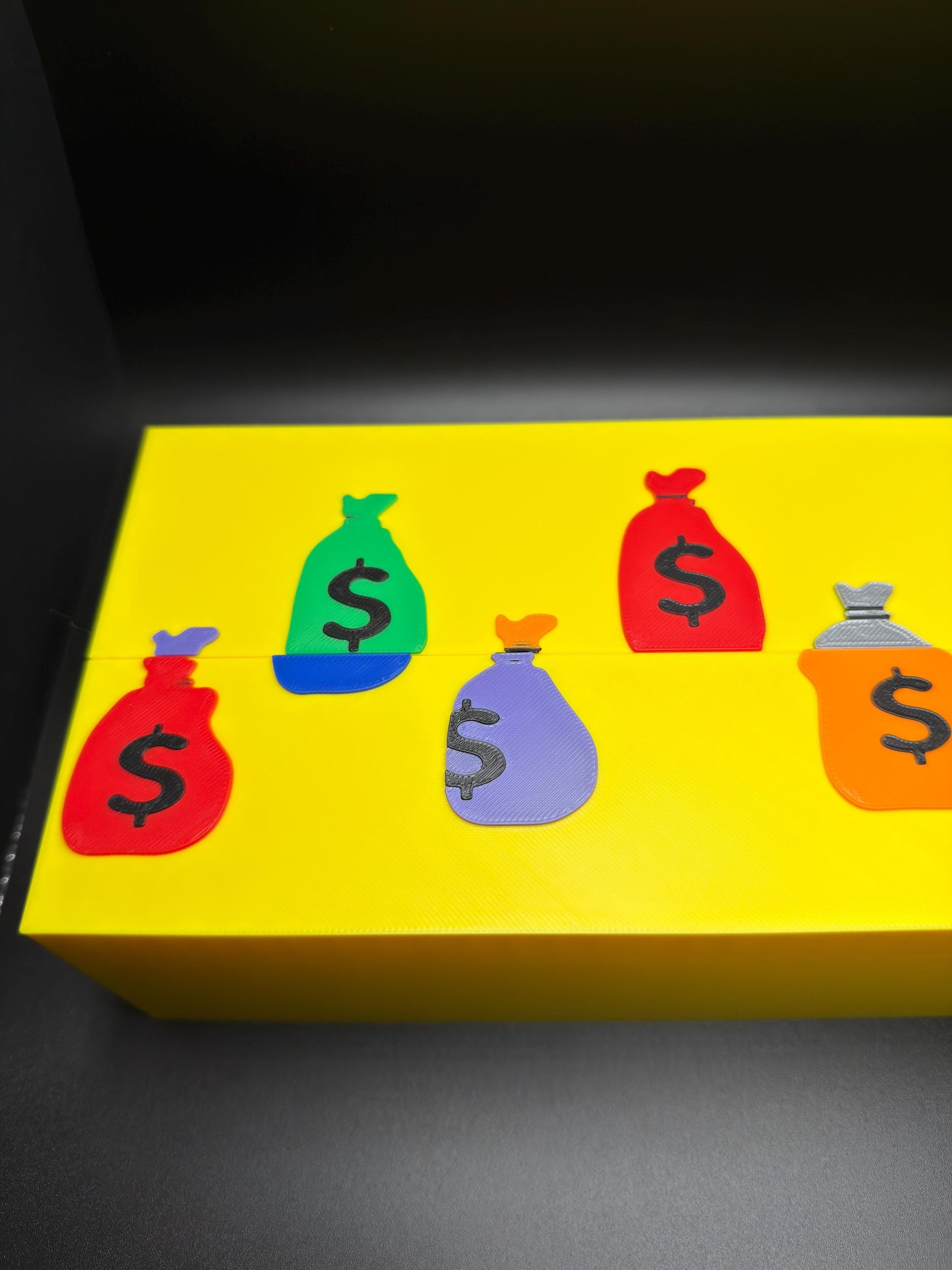 Vanishing Money Bag Puzzle | Optical Illusion Dissection Puzzle | 3D Printed Brain Teaser | Do You See 7, 8, or 9 Bags?