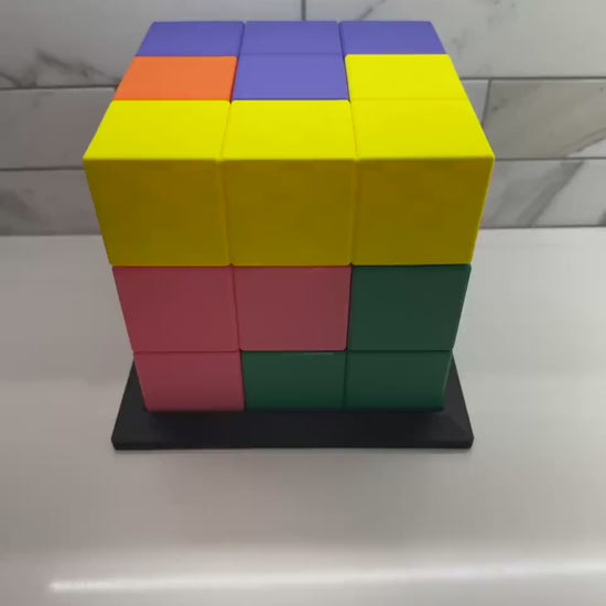 Soma Cube Puzzle - 7 Piece 3D Printed Brain Teaser with Display Base - Retro Game by Piet Hein - 240 Solutions