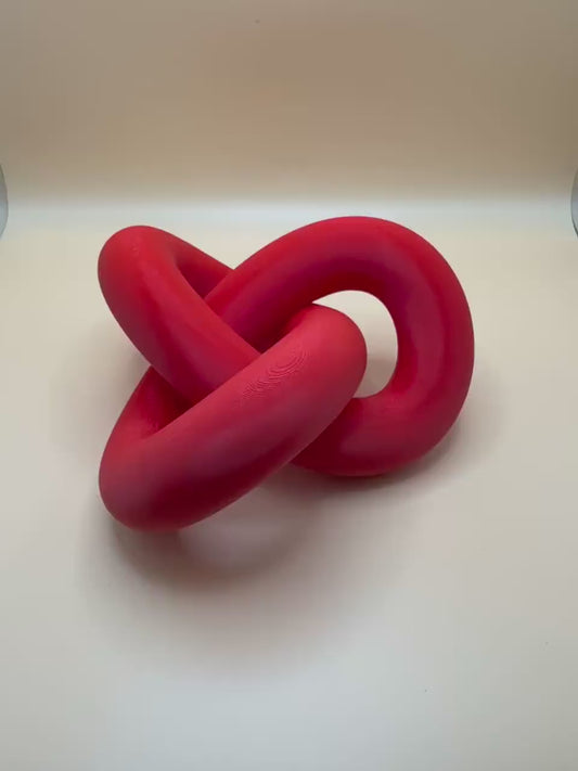 3D Printed Trefoil Knot - High Quality Gift for Teachers, Him or Her - Unique Decorative Art Piece